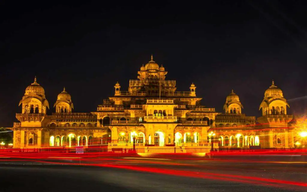Best tourist spot to visit jaipur