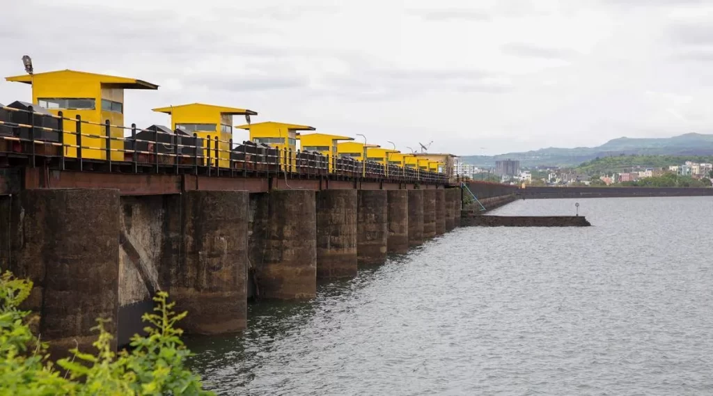 khadakwasla dam 1