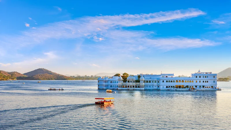 Top 9 best places to visit in udaipur in 2 days - LGS Travellers