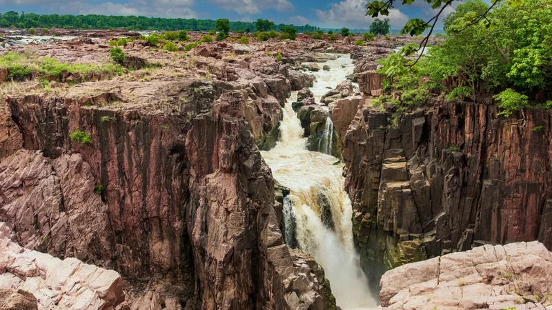 waterfall near bhopal