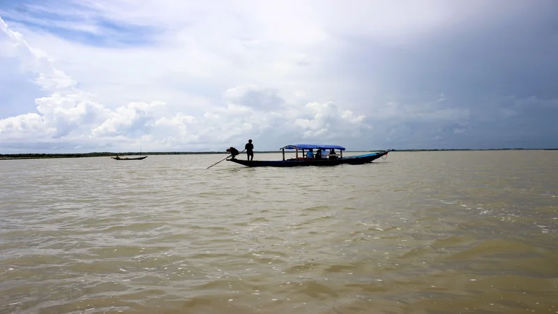 places to visit near chilika lake